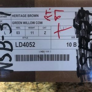 Like new Nocona boots. Beautiful coloring!